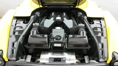 Scuderia Spider 16M